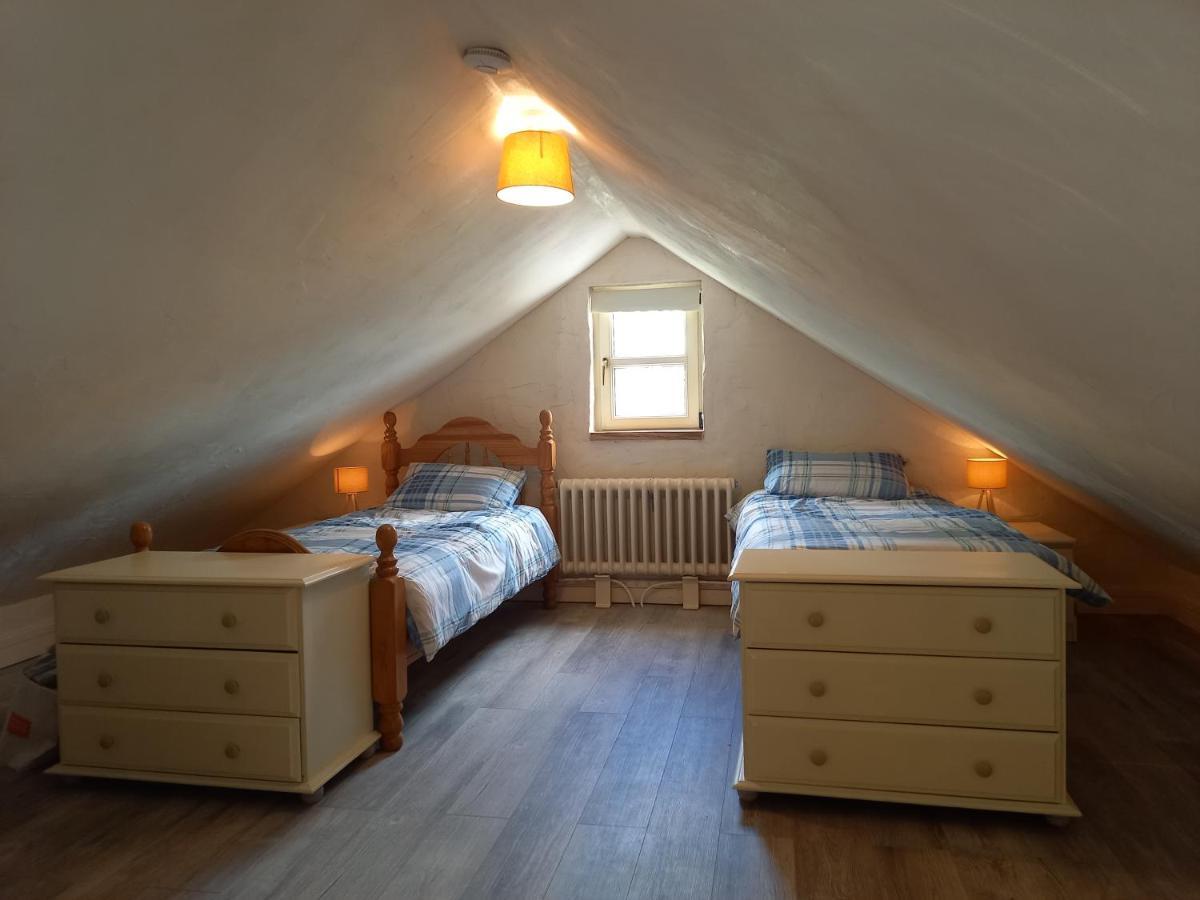 Mary'S Bespoke Cottage Killarney Eksteriør bilde